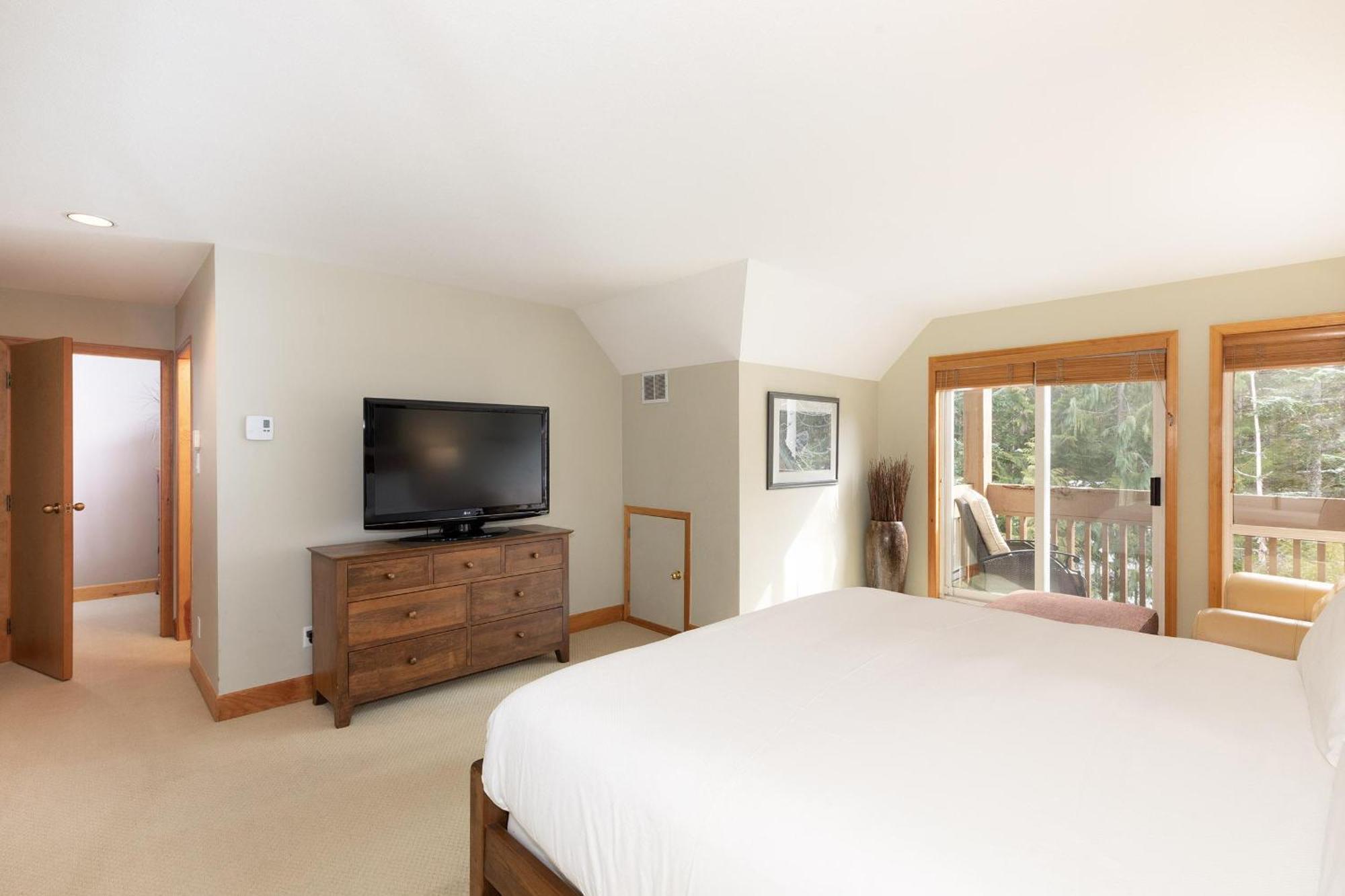Alpine Greens 8 | Bright Townhome Near Blackcomb, Walk Or Shuttle To Skiing, Secure Parking Whistler Exterior foto